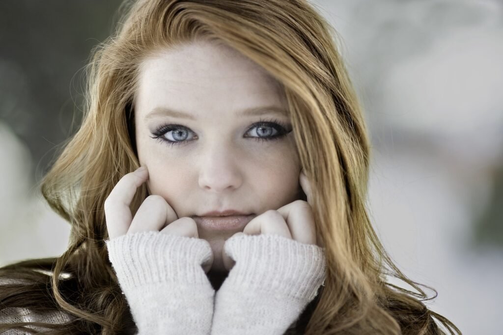woman-face-winter-clothes-1123645 woman, face, winter clothes-1123645.jpg